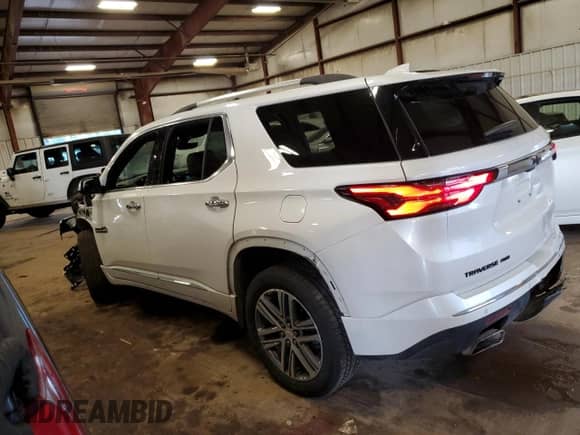 2022 Chevrolet Traverse High Country с VIN 1GNEVNKW5NJ173169, выставлен на аукционе Copart как лот 61679225 с пробегом 59 320 миль миль и Списание • Salvage title. История ставок и продаж доступна на DreamBid. Изображение 2.