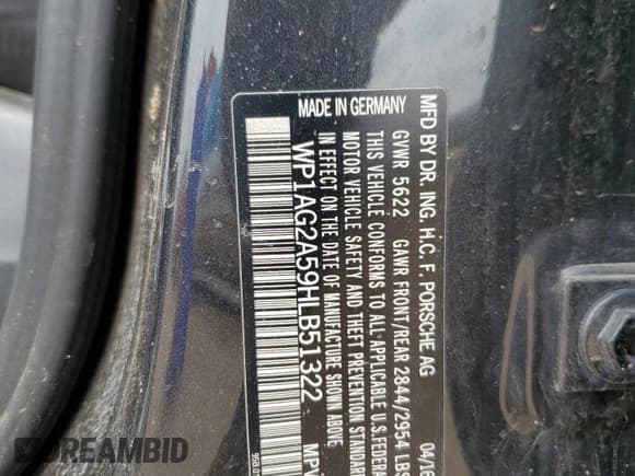 ✅ 2017 Porsche Macan GTS • VIN: WP1AG2A59HLB51322 • Lot: 66413035. Listed on Copart with 147,527 mi. Free auction sales archive from the USA and detailed vehicle history report at DreamBid. Image 14.