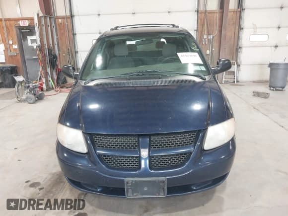 ✅ 2003 Dodge Caravan EX • VIN: 2D4GP74L13R262825 • Lot: 42424691. Listed on IAAI with 264,489 mi. Free auction sales archive from the USA and detailed vehicle history report at DreamBid. Image 12.