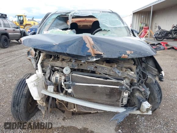 ✅ 2016 Nissan Versa S • VIN: 3N1CN7AP3GL904184 • Lot: 43261783. Listed on IAAI with Not provided. Free auction sales archive from the USA and detailed vehicle history report at DreamBid. Image 6.