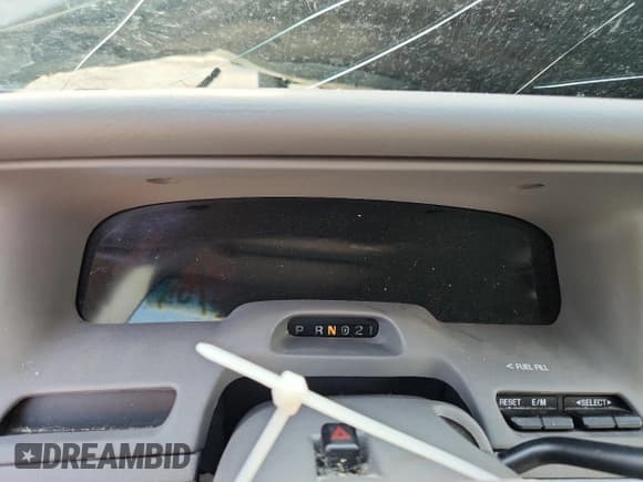 ✅ 1999 Mercury Grand Marquis LS • VIN: 2MEFM75W9XX734540 • Лот: 81509075. Опубликован ранее на Copart с пробегом Не указан. Бесплатный доступ к архиву аукционных продаж из США и подробный отчёт об истории автомобиля на DreamBid. Изображение 9.