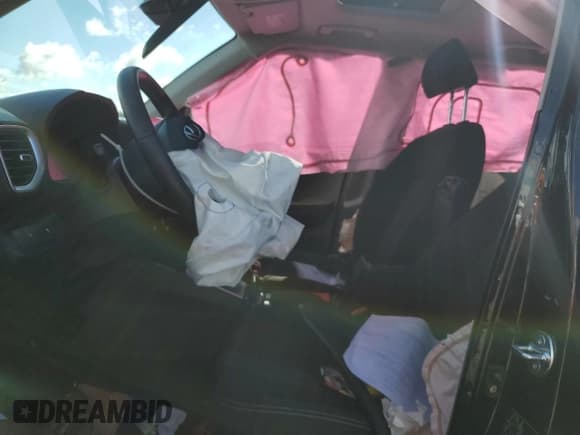 ✅ 2025 Hyundai Venue SEL • VIN: KMHRC8A37SU363912 • Lot: 69746815. Listed on Copart with Not provided. Free auction sales archive from the USA and detailed vehicle history report at DreamBid. Image 7.