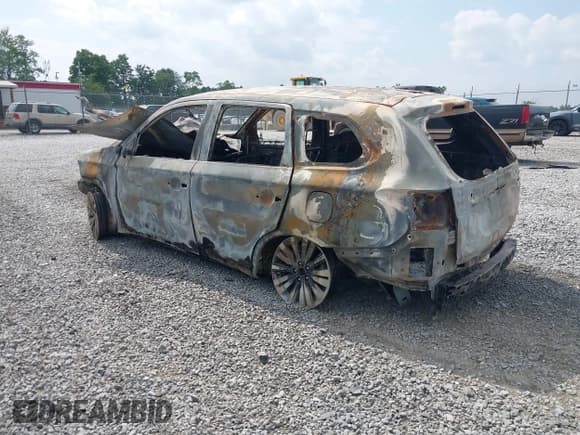 ✅ 2019 Mitsubishi Outlander ES • VIN: JA4AZ3A3XKZ053365 • Lot: 42920425. Listed on IAAI with 110,000 mi. Free auction sales archive from the USA and detailed vehicle history report at DreamBid. Image 3.