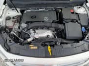 ✅ 2020 Mercedes-Benz GLB 250 • VIN: W1N4M4HB9LW023418 • Lot: 61809302. Wystawiony na Copart z przebiegiem Nie podano. Bezpłatny archiwum sprzedaży aukcyjnych z USA i szczegółowy raport historii pojazdu na DreamBid. Zdjęcie 7.