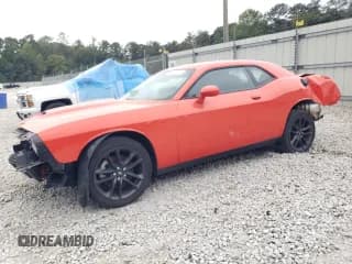 ✅ 2022 Dodge Challenger GT • VIN: 2C3CDZKG6NH165607 • Lot: 74757454. Wystawiony na Copart z przebiegiem 50 536 mil. Bezpłatny archiwum sprzedaży aukcyjnych z USA i szczegółowy raport historii pojazdu na DreamBid. Zdjęcie 1.