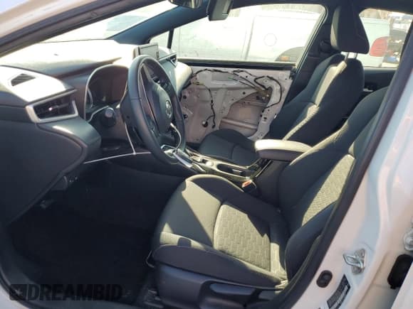 ✅ 2021 Toyota Corolla SE • VIN: JTND4MBE9M3137881 • Lot: 80651435. Wystawiony na Copart z przebiegiem 86 031 mil. Bezpłatny archiwum sprzedaży aukcyjnych z USA i szczegółowy raport historii pojazdu na DreamBid. Zdjęcie 7.