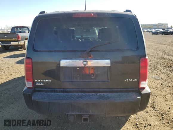 2007 Dodge Nitro SLT с VIN 1D8GU58KX7W637833, выставлен на аукционе Copart как лот 78750164 с пробегом 176 104 миль миль и Чистый • Clean title. История ставок и продаж доступна на DreamBid. Изображение 6.