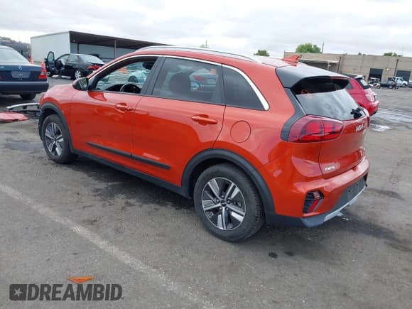 ✅ 2022 Kia Niro LXS • VIN: KNDCB3LC5N5545751 • Lot: 42777006. Listed on IAAI with 62,517 mi. Free auction sales archive from the USA and detailed vehicle history report at DreamBid. Image 3.