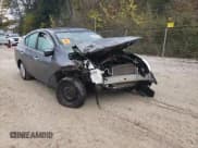 ✅ 2019 Nissan Versa SV • VIN: 3N1CN7AP9KL857445 • Lot: 82498285. Wystawiony na Copart z przebiegiem Nie podano. Bezpłatny archiwum sprzedaży aukcyjnych z USA i szczegółowy raport historii pojazdu na DreamBid. Zdjęcie 13.