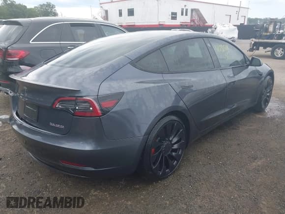 ✅ 2023 Tesla Model 3 Performance • VIN: 5YJ3E1EC0PF590736 • Лот: 42735211. Опубликован ранее на IAAI с пробегом 21 748 миль. Бесплатный доступ к архиву аукционных продаж из США и подробный отчёт об истории автомобиля на DreamBid. Изображение 4.