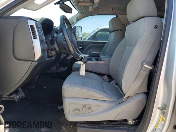 ✅ 2015 Chevrolet Silverado 2500HD LT • VIN: 1GC1KVEG5FF113286 • Lot: 49651474. Wystawiony na Copart z przebiegiem 174 076 mil. Bezpłatny archiwum sprzedaży aukcyjnych z USA i szczegółowy raport historii pojazdu na DreamBid. Zdjęcie 7.