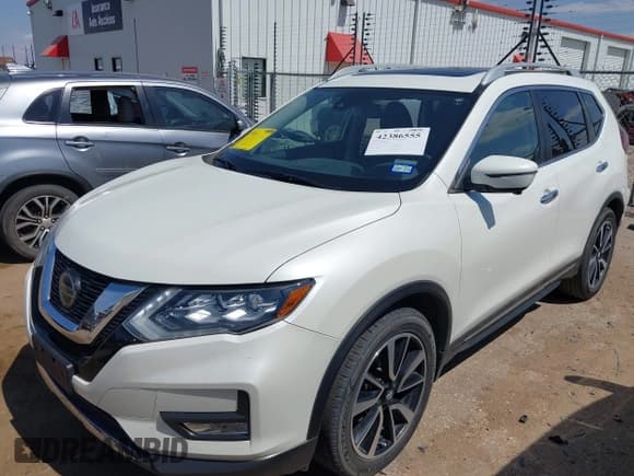 ✅ 2019 Nissan Rogue S • VIN: 5N1AT2MT7KC801629 • Лот: 42386555. Опубликован ранее на IAAI с пробегом 104 102 миль. Бесплатный доступ к архиву аукционных продаж из США и подробный отчёт об истории автомобиля на DreamBid. Изображение 2.