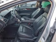 ✅ 2013 Lincoln MKZ Hybrid • VIN: 3LN6L2LU1DR813764 • Lot: 94566945. Wystawiony na Copart z przebiegiem 112 662 mil. Bezpłatny archiwum sprzedaży aukcyjnych z USA i szczegółowy raport historii pojazdu na DreamBid. Zdjęcie 7.