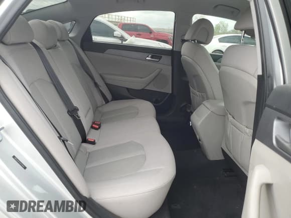 ✅ 2017 Hyundai Sonata SE • VIN: 5NPE24AF1HH576060 • Lot: 49315923. Listed on Copart with 120,416 mi. Free auction sales archive from the USA and detailed vehicle history report at DreamBid. Image 10.