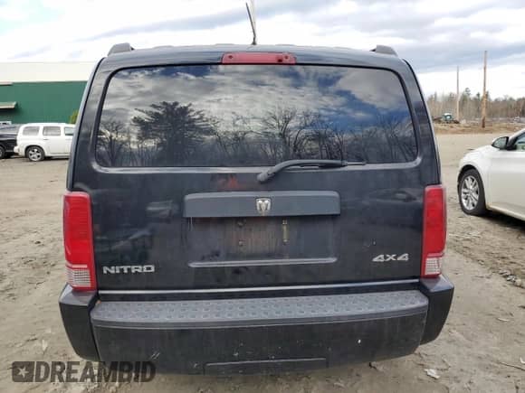 2007 Dodge Nitro SXT с VIN 1D8GU28KX7W730205, выставлен на аукционе Copart как лот 79738394 с пробегом 174 519 миль миль и Чистый • Clean title. История ставок и продаж доступна на DreamBid. Изображение 6.