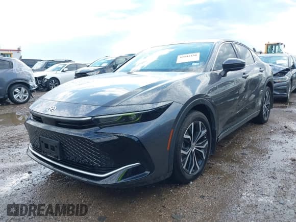 ✅ 2023 Toyota Crown Limited • VIN: JTDAAAAF2P3004036 • Lot: 43544438. Listed on IAAI with 16,937 mi. Free auction sales archive from the USA and detailed vehicle history report at DreamBid. Image 17.