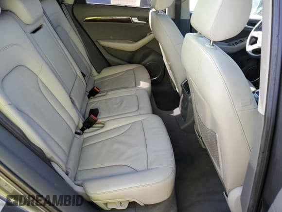 ✅ 2012 Audi Q5 Prestige • VIN: WA1WKAFP7CA032709 • Lot: 82181905. Wystawiony na Copart z przebiegiem 86 779 mil. Bezpłatny archiwum sprzedaży aukcyjnych z USA i szczegółowy raport historii pojazdu na DreamBid. Zdjęcie 11.