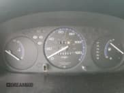 ✅ 1999 Honda Civic VP • VIN: 2HGEJ6616XH531071 • Lot: 82442355. Wystawiony na Copart z przebiegiem 200 353 mil. Bezpłatny archiwum sprzedaży aukcyjnych z USA i szczegółowy raport historii pojazdu na DreamBid. Zdjęcie 9.