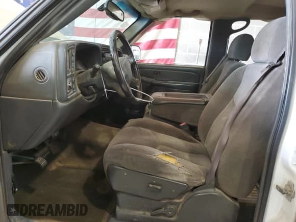 ✅ 2006 Chevrolet Silverado 1500 LT1 • VIN: 2GCEK13T161179481 • Lot: 59467544. Listed on Copart with 381,104 mi. Free auction sales archive from the USA and detailed vehicle history report at DreamBid. Image 7.