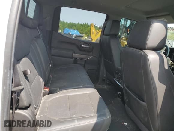 ✅ 2021 Chevrolet Silverado 1500 LTZ • VIN: 1GCUYGED3MZ324835 • Lot: 70483824. Wystawiony na Copart z przebiegiem 87 566 mil. Bezpłatny archiwum sprzedaży aukcyjnych z USA i szczegółowy raport historii pojazdu na DreamBid. Zdjęcie 10.