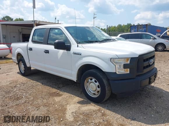 ✅ 2016 Ford F-150 XLT • VIN: 1FTEW1C81GFB63923 • Lot: 43194555. Listed on IAAI with 109,671 mi. Free auction sales archive from the USA and detailed vehicle history report at DreamBid. Image 1.