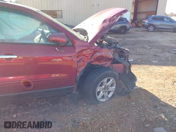 ✅ 2010 Saturn Outlook • VIN: 5GZLRUED3AJ201245 • Lot: 41357675. Wystawiony na IAAI z przebiegiem 142 720 mil. Bezpłatny archiwum sprzedaży aukcyjnych z USA i szczegółowy raport historii pojazdu na DreamBid. Zdjęcie 6.