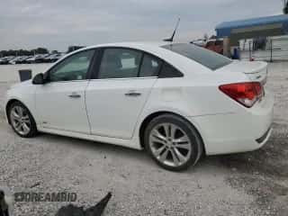 2014 Chevrolet Cruze LTZ z VIN 1G1PG5SB1E7305519, wystawiony jako Copart lot #86134945 z przebiegiem 184 249 mil mil oraz Szkoda całkowita • Salvage title. Historia ofert i sprzedaży dostępna na DreamBid. Obrazek 2.