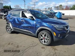 ✅ 2022 Kia Seltos SX • VIN: KNDETCA21N7293923 • Лот: 90654215. Опубликован ранее на Copart с пробегом 35 314 миль. Бесплатный доступ к архиву аукционных продаж из США и подробный отчёт об истории автомобиля на DreamBid. Изображение 4.