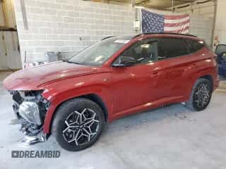 2023 Hyundai Tucson N Line z VIN KM8JFCAEXPU264470, wystawiony jako Copart lot #70257805 z przebiegiem 44 210 mil mil oraz Szkoda całkowita • Salvage title. Historia ofert i sprzedaży dostępna na DreamBid. Obrazek 1.