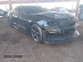 ✅ 2019 Chevrolet Camaro 2SS • VIN: 1G1FG1R72K0117201 • Лот: 43155749. Опубликован ранее на IAAI с пробегом 37 582 миль. Бесплатный доступ к архиву аукционных продаж из США и подробный отчёт об истории автомобиля на DreamBid. Изображение 1.