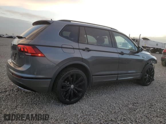 ✅ 2021 Volkswagen Tiguan SE • VIN: 3VV2B7AX0MM049341 • Lot: 93819025. Wystawiony na Copart z przebiegiem 45 423 mil. Bezpłatny archiwum sprzedaży aukcyjnych z USA i szczegółowy raport historii pojazdu na DreamBid. Zdjęcie 3.