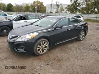 2013 Hyundai Azera z VIN KMHFG4JG5DA215443, wystawiony jako Copart lot #75048054 z przebiegiem 99 719 mil mil oraz Czysty tytuł • Clean title. Historia ofert i sprzedaży dostępna na DreamBid. Obrazek 1.
