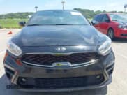 ✅ 2020 Kia Forte GT-Line • VIN: 3KPF34AD5LE238853 • Lot: 42811856. Wystawiony na IAAI z przebiegiem 81 959 mil. Bezpłatny archiwum sprzedaży aukcyjnych z USA i szczegółowy raport historii pojazdu na DreamBid. Zdjęcie 12.