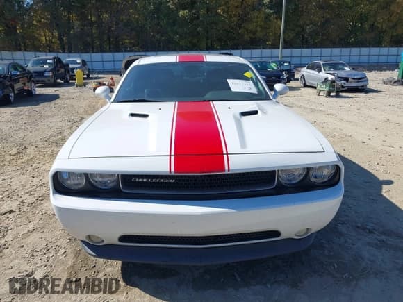 ✅ 2013 Dodge Challenger SXT • VIN: 2C3CDYAG6DH737253 • Lot: 40615411. Wystawiony na IAAI z przebiegiem 133 973 mil. Bezpłatny archiwum sprzedaży aukcyjnych z USA i szczegółowy raport historii pojazdu na DreamBid. Zdjęcie 12.