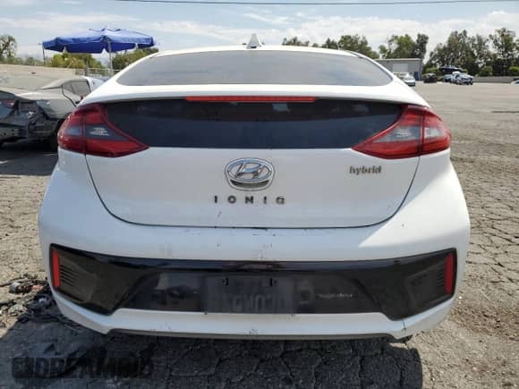 2017 Hyundai Ioniq SEL с VIN KMHC75LC2HU021671, выставлен на аукционе Copart как лот 66614574 с пробегом 221 110 миль миль и Чистый • Clean title. История ставок и продаж доступна на DreamBid. Изображение 6.