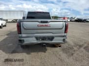 ✅ 2025 GMC Sierra 2500HD AT4 • VIN: 1GT4UPE78SF130127 • Lot: 80673285. Wystawiony na Copart z przebiegiem Nie podano. Bezpłatny archiwum sprzedaży aukcyjnych z USA i szczegółowy raport historii pojazdu na DreamBid. Zdjęcie 6.