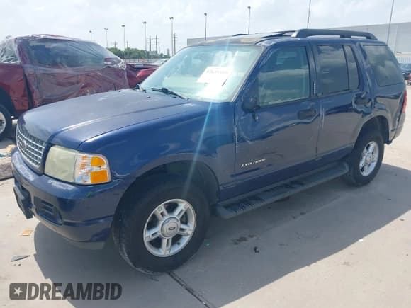 ✅ 2005 Ford Explorer XLT • VIN: 1FMZU63KX5UA77093 • Lot: 42638889. Wystawiony na IAAI z przebiegiem 144 565 mil. Bezpłatny archiwum sprzedaży aukcyjnych z USA i szczegółowy raport historii pojazdu na DreamBid. Zdjęcie 22.