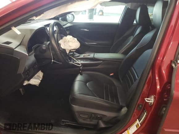 ✅ 2019 Toyota Avalon Limited • VIN: 4T1BZ1FB1KU001890 • Lot: 81849035. Listed on Copart with 60,501 mi. Free auction sales archive from the USA and detailed vehicle history report at DreamBid. Image 7.