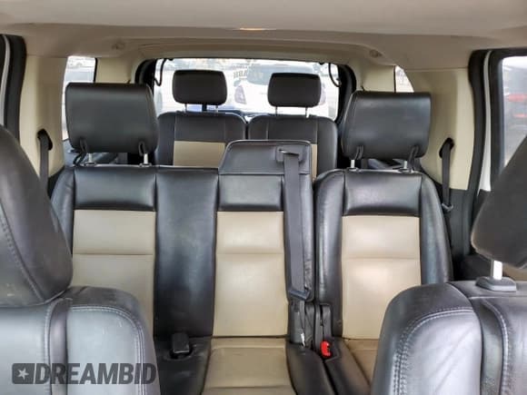 ✅ 2010 Ford Explorer Eddie Bauer • VIN: 1FMEU7EE2AUA56597 • Lot: 86096975. Wystawiony na Copart z przebiegiem 164 447 mil. Bezpłatny archiwum sprzedaży aukcyjnych z USA i szczegółowy raport historii pojazdu na DreamBid. Zdjęcie 10.