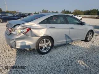 ✅ 2011 Hyundai Sonata Limited • VIN: 5NPEC4AB2BH302495 • Lot: 71103684. Listed on Copart with 246,090 mi. Free auction sales archive from the USA and detailed vehicle history report at DreamBid. Image 3.