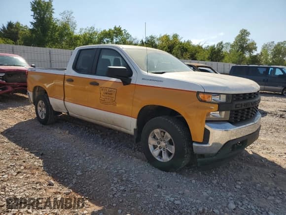 ✅ 2019 Chevrolet Silverado 1500 Work Truck • VIN: 1GCRYAEF9KZ180516 • Lot: 71236984. Wystawiony na Copart z przebiegiem 161 820 mil. Bezpłatny archiwum sprzedaży aukcyjnych z USA i szczegółowy raport historii pojazdu na DreamBid. Zdjęcie 4.