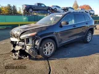 ✅ 2015 Jeep Cherokee Latitude • VIN: 1C4PJLCB3FW720148 • Лот: 87245705. Опубликован ранее на Copart с пробегом 129 084 миль. Бесплатный доступ к архиву аукционных продаж из США и подробный отчёт об истории автомобиля на DreamBid. Изображение 1.