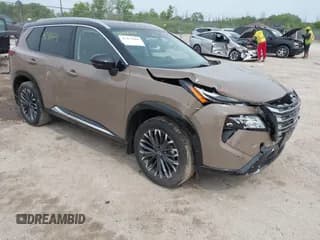 ✅ 2024 Nissan Rogue Platinum • VIN: JN8BT3DD9RW250575 • Lot: 42411604. Listed on IAAI with 14,606 mi. Free auction sales archive from the USA and detailed vehicle history report at DreamBid. Image 1.