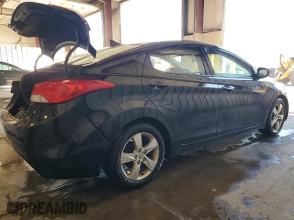 ✅ 2013 Hyundai Elantra GLS • VIN: 5NPDH4AE5DH197204 • Lot: 90322465. Listed on Copart with 92,302 mi. Free auction sales archive from the USA and detailed vehicle history report at DreamBid. Image 3.