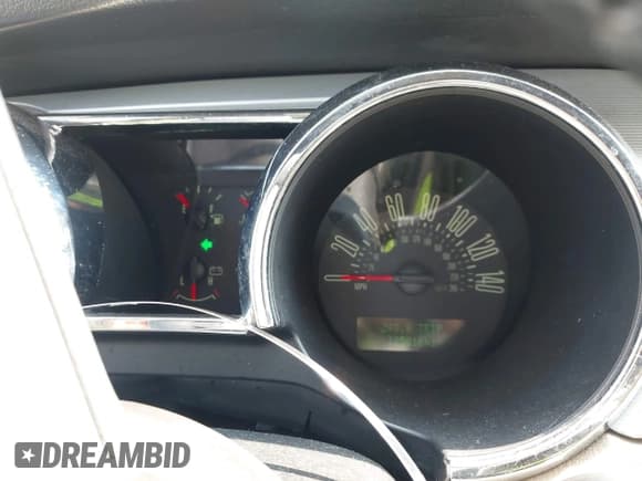 ✅ 2007 Ford Mustang GT Deluxe • VIN: 1ZVHT85H875340529 • Lot: 42430085. Wystawiony na IAAI z przebiegiem 125 816 mil. Bezpłatny archiwum sprzedaży aukcyjnych z USA i szczegółowy raport historii pojazdu na DreamBid. Zdjęcie 7.