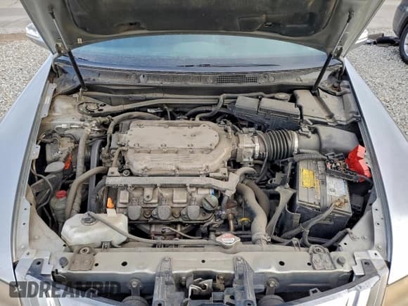 ✅ 2009 Acura RL Technology • VIN: JH4KB26669C001951 • Lot: 95989555. Wystawiony na Copart z przebiegiem 130 372 mil. Bezpłatny archiwum sprzedaży aukcyjnych z USA i szczegółowy raport historii pojazdu na DreamBid. Zdjęcie 11.