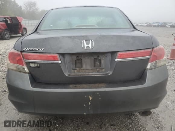 ✅ 2011 Honda Accord LX • VIN: 1HGCP2F3XBA052921 • Lot: 90119825. Listed on Copart with 207,403 mi. Free auction sales archive from the USA and detailed vehicle history report at DreamBid. Image 6.