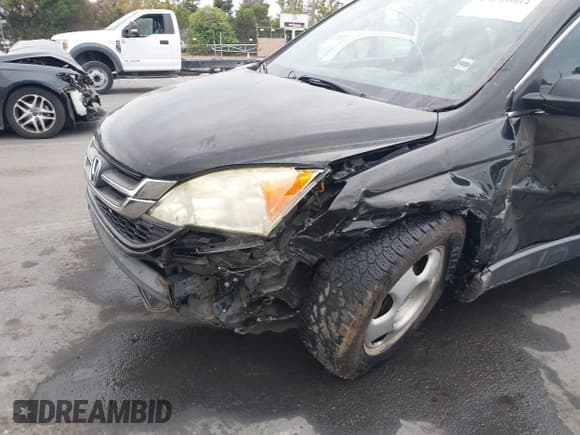 ✅ 2011 Honda CR-V LX • VIN: 3CZRE3H39BG704375 • Lot: 43295004. Wystawiony na IAAI z przebiegiem 205 721 mil. Bezpłatny archiwum sprzedaży aukcyjnych z USA i szczegółowy raport historii pojazdu na DreamBid. Zdjęcie 6.