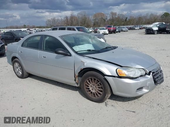 ✅ 2006 Chrysler Sebring • VIN: 1C3EL46X76N210832 • Lot: 41706862. Wystawiony na IAAI z przebiegiem 137 733 mil. Bezpłatny archiwum sprzedaży aukcyjnych z USA i szczegółowy raport historii pojazdu na DreamBid. Zdjęcie 1.