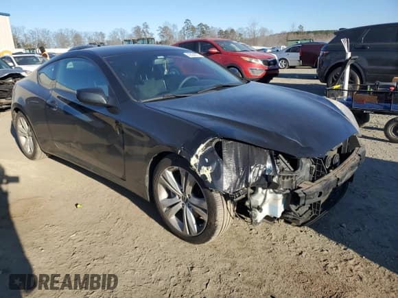 ✅ 2012 Hyundai Genesis Coupe 2.0T • VIN: KMHHT6KD5CU073452 • Lot: 42034875. Wystawiony na Copart z przebiegiem 106 854 mil. Bezpłatny archiwum sprzedaży aukcyjnych z USA i szczegółowy raport historii pojazdu na DreamBid. Zdjęcie 4.